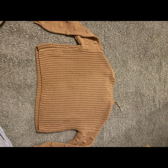 Jessica Simpson sweater - Picture 4 of 4